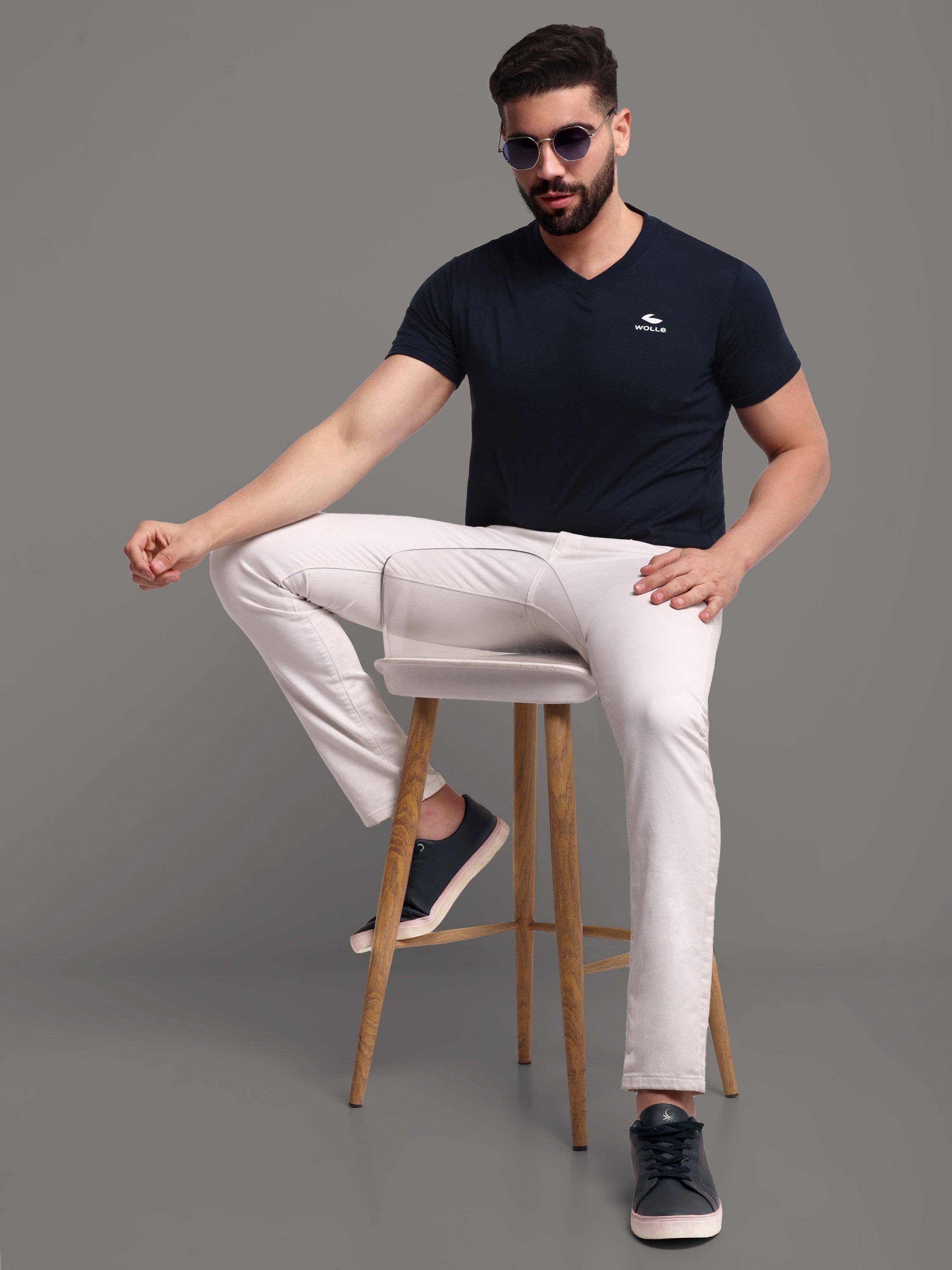 Pure Cotton solid V Neck T-Shirt for Men